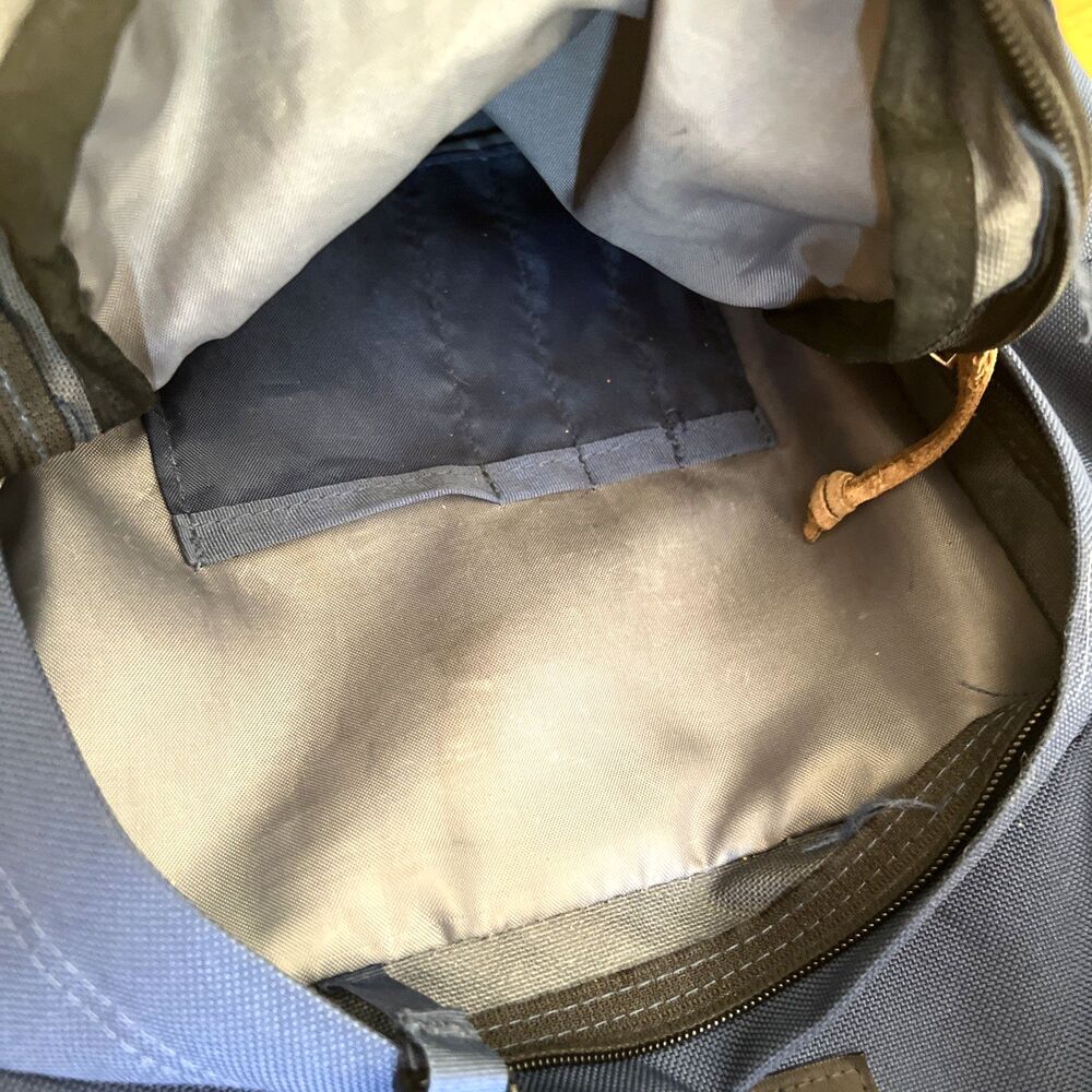 Vintage 1990s Classic Jansport Navy Backpack Leather Bottom Bag Made in USA - Picture 5 of 10